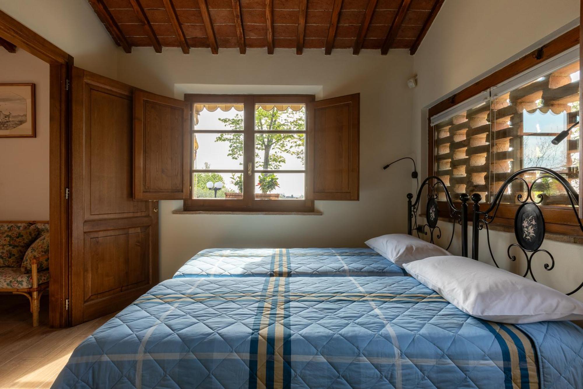 Asso Di Picche Apartment Siena Luaran gambar